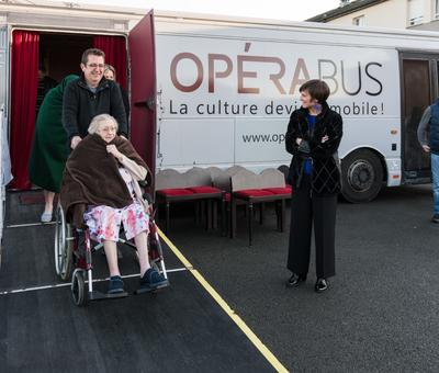 Opérabus - Maison "La Pierre Bleue" > 6 décembre 2